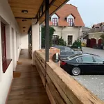 Hotel Dvur Hoffmeister 3*
