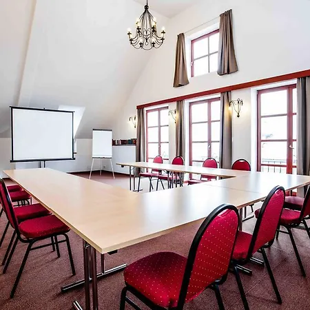 Hotel Hotel Dvur Hoffmeister 3*