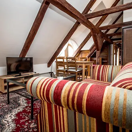 Otel Dvur Hoffmeister