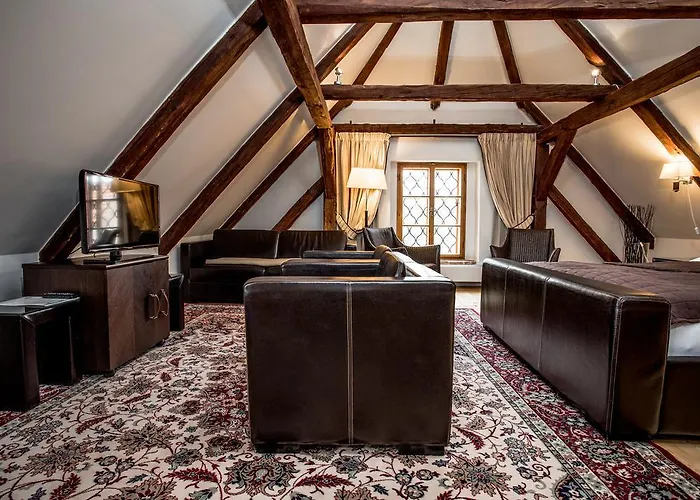 Hotel Dvur Hoffmeister Velké Číčovice