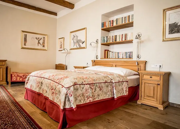 Hotel Dvur Hoffmeister Velké Číčovice