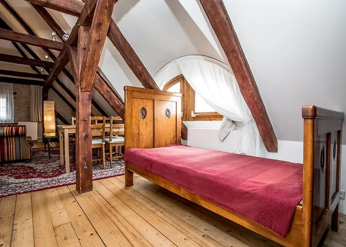 Hotel Dvur Hoffmeister 3*