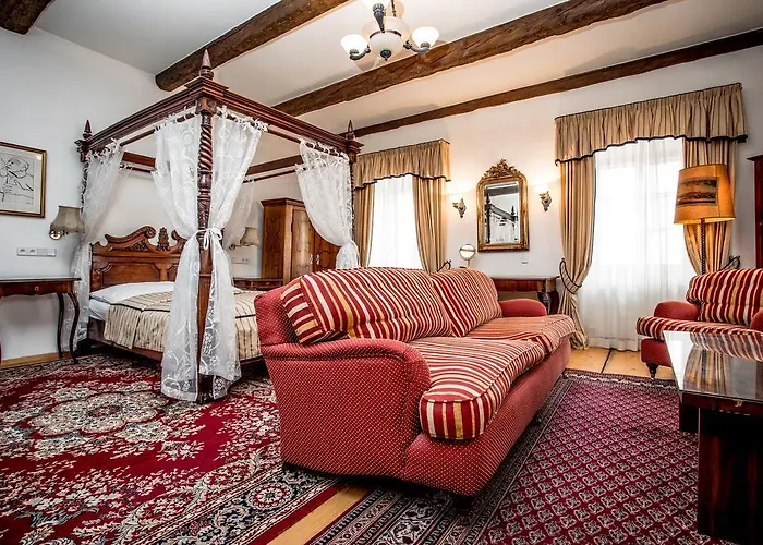 Dvur Hoffmeister Hotel
